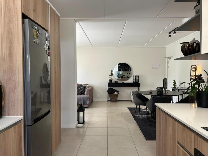 To Let 3 Bedroom Property for Rent in Sandown Western Cape
